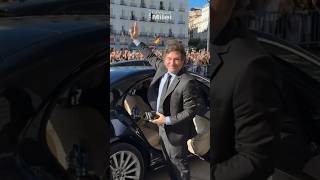 🇦🇷🇪🇸 EMOCIONANTE RECIBIDA AL PRESIDENTE MILEI EN MADRID [upl. by Margaux972]