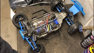 Replacing the turnbuckles and camber links on the Traxxas slash [upl. by Evelinn]