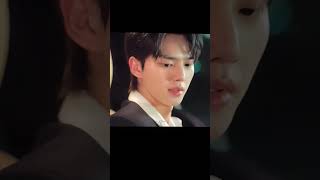 Cái nắm tay định mệnh🤣🤣🤣🤣🤣🤣🤣🤣🤣🤣🤣 cdrama kdrama koreandrama short trending funny love [upl. by Aihsemat285]