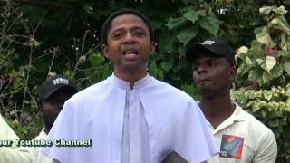 Fr Onyeka performs live at Akpu Anambra State with his Ogene group as Fr Adika Prays with mbem [upl. by Yvehc]