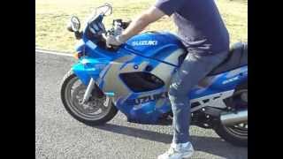 Suzuki 1992 GSX 600FSe Vende For Sale Mondaydrivercom [upl. by Abbotson]