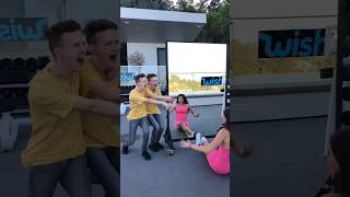 TWINS PRANK 👬 This girl GOT SCARED and did an AWESOME TRICK 😎🤸🏽 [upl. by Irama]