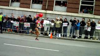 Kara Goucher Boston Marathon 2009 [upl. by Roma]