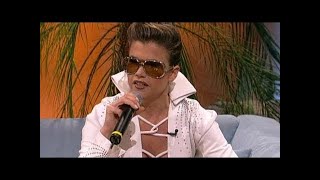 Anke Engelke verpennt Elvis Geburtstag  TV total [upl. by Lunette187]