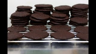 How To Make quotCrispy Chocolate Wafersquot  Home Cooking  CFKO [upl. by Rillis]