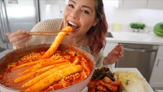 SUPER LONG SPICY RICE CAKES 먹방 MUKBANG 김치찌개 W STEPHANIE SOO MISSMANGOBUTT 떡볶이 [upl. by Zined]