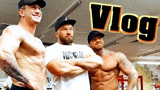 Beintraining amp Posing mit Max Madsen bei Rico  Vlog [upl. by Essile]