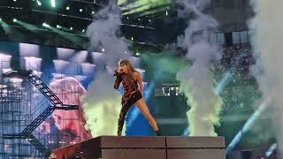 Taylor Swift Milano San Siro The Eras Tour Ready For It FRONTE PALCO [upl. by Haneehs]