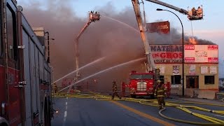 Incendie à Montréal 1012  2 Novembre 2011 [upl. by Navak]