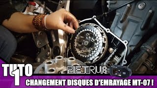 Tuto 1  Changement disques dembrayage dune moto MT07 FZ07 FACILE [upl. by Ahcilef821]