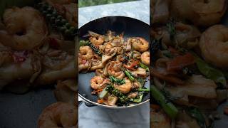 Drunken noodles food thaifood cooking [upl. by Sylado]