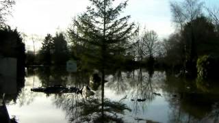 Flooding in South Ferriby caused by the River Humber [upl. by Minsat]