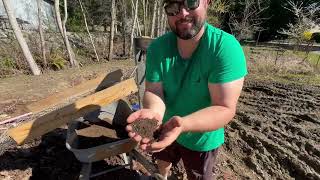 DIY Vibrating Screener to Separate Topsoil Dirt from Rocks Clay Roots etc [upl. by Osswald859]