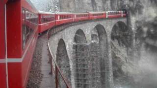 Landwasser Viadukt Rhätische Bahn [upl. by Collum55]