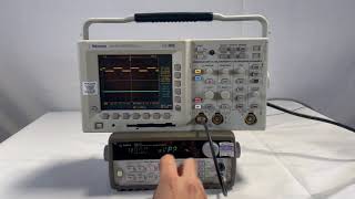 Tektronix TDS 3012 Two Channel Color Digital Phosphor Oscilloscope A 68947 [upl. by Long]