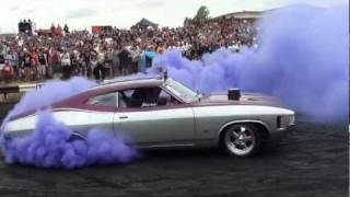 GM671  Summernats Burnout Third Place [upl. by Yetak]