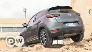 Sürücüsüyle tek vücut Mazda CX3  DW Türkçe [upl. by Milli]