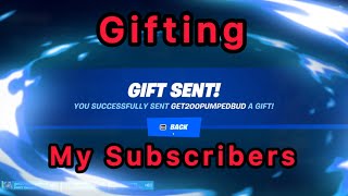 Making my Subscribers 1v1 For a Gift [upl. by Eelarak]