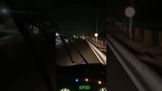 Aankhon aankhon mein sari raat guzar jati hai 😱🚛 truckdriver life ytshorts viralvideo [upl. by Martijn643]