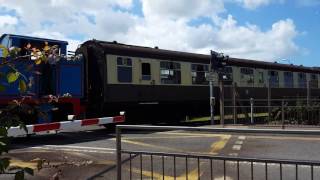 Thomas the tank on west somerset railway leaving minehead station [upl. by Nawrocki]