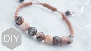 DIY sieraden maken met Kralenhoekje  Macramé armband met natuursteen [upl. by Oneladgam]