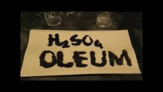 Sulfuric Acid vs Oleum in paper charring  Серная кислота и олеум обугливают бумагу [upl. by Henigman96]