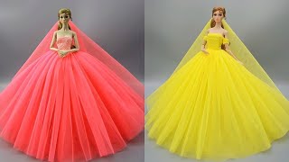 Cómo hacer Ropa para Barbies  Vestidos para Muñecas  Barbie Crafts Es [upl. by Aratahc]