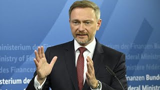 Lindner erwartet 220 Milliarden Euro Einnahmeplus bis 2026  AFP [upl. by Trub]