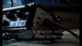 Difference of sparks with and without capacitor on a flyback transformer [upl. by Fern459]