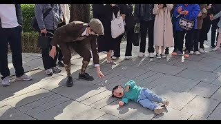 오은영 박사님 뺨치는 아이 컨트롤 Street Art Performance In Korea [upl. by Nehemiah]