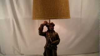 VINTAGE COLONIAL REVOLUTIONARY WAR TOWN CRIER TABLE LAMP EARLY AMERICAN [upl. by Yr]