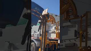 Demo alleyhand garbagetruck athens recycling recycletruck [upl. by Byrne557]