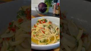 How to make Aglio e olio  Dinner 15 minutes ep1 dinnerideas spaghetti shorts [upl. by Austen]