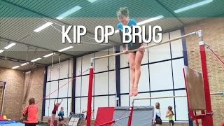 Hoe doe je de kip op brug  Typisch Turnen [upl. by Atir]