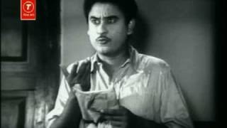 Munna Bada Pyara  Musafir 1957 Kishore Kumar [upl. by Assirolc]