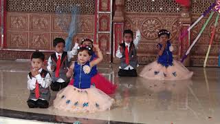 Aaj Hain Sunday Song  HD English Medium School Gathering Dance  201819 [upl. by Lapointe850]