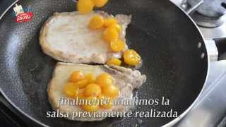 Receta de Chuletas de Cerdo en Salsa de Uvillas Mi Cocina La Favorita [upl. by Mott]