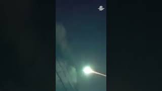 Meteoro ilumina el cielo se aprecia en Colima Jalisco y Michoacán Shorts Bolido boladefuego [upl. by Semajwerdna]