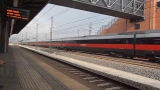 Treno regionale sorpassa frecciarossa [upl. by Eizle704]