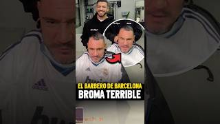 ¡Barbero se burla de los fans del Barça con una camiseta del Real Madrid 😱 probarbersstudio [upl. by Notaes931]