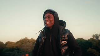 Siaka  Banlieusards Clip officiel [upl. by Zanlog]