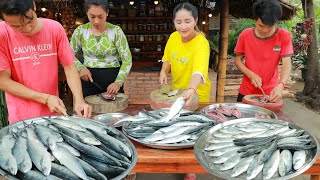 Have you ever made ocean dried fish like this Yummy Dried fish making cook soup Cooking with Sros [upl. by Naelopan585]