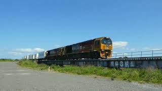 620 with DLS 9158 amp 9475 at Bridge 217 Awatoto [upl. by Gnehp174]