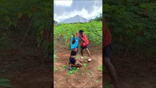 Enfant de cultivateur fait lamour au princesse du village dans la brousse de manioc viralvideo [upl. by Merriam]