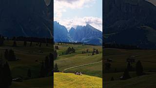 Die Seiser Alm in den Dolomiten in Südtirol [upl. by Hildy133]