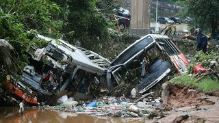 Au Brésil les inondations de Petropolis font une centaine de morts • FRANCE 24 [upl. by Nosniv]