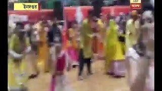 Kiwi cricketers and families dance to Garba tunes [upl. by Nnairrehs362]