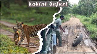 Safari mai jeep ka tyre nikal gaya  kabini jungle reserve jeep and river safari Nagarhole tiger [upl. by Anaimad]