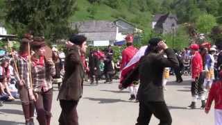 Mascarade souletine de Camou 2013 chant et ronde [upl. by Alyac]