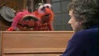 Muppet Show Animal attacks Dudley Moore [upl. by Hsakaa151]